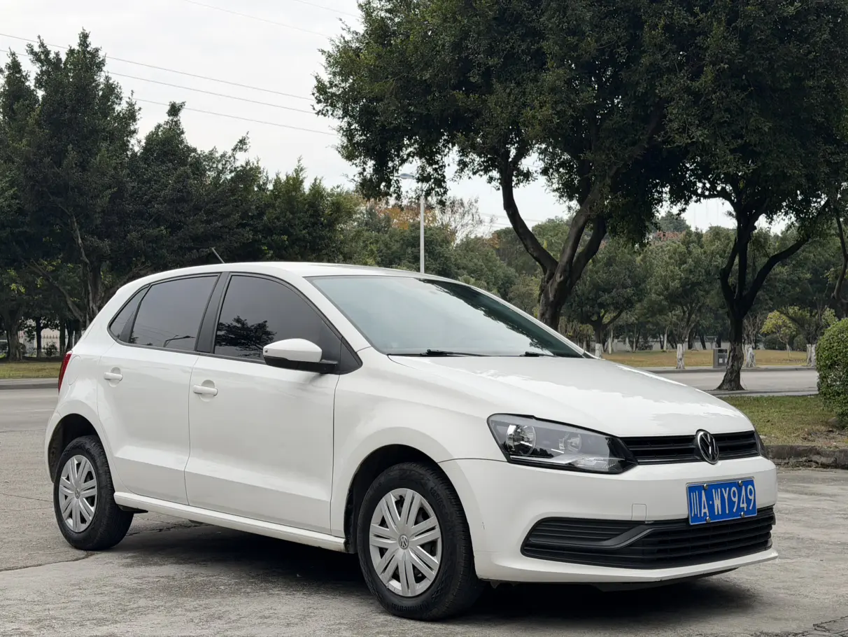 Volkswagen Polo  из Китая