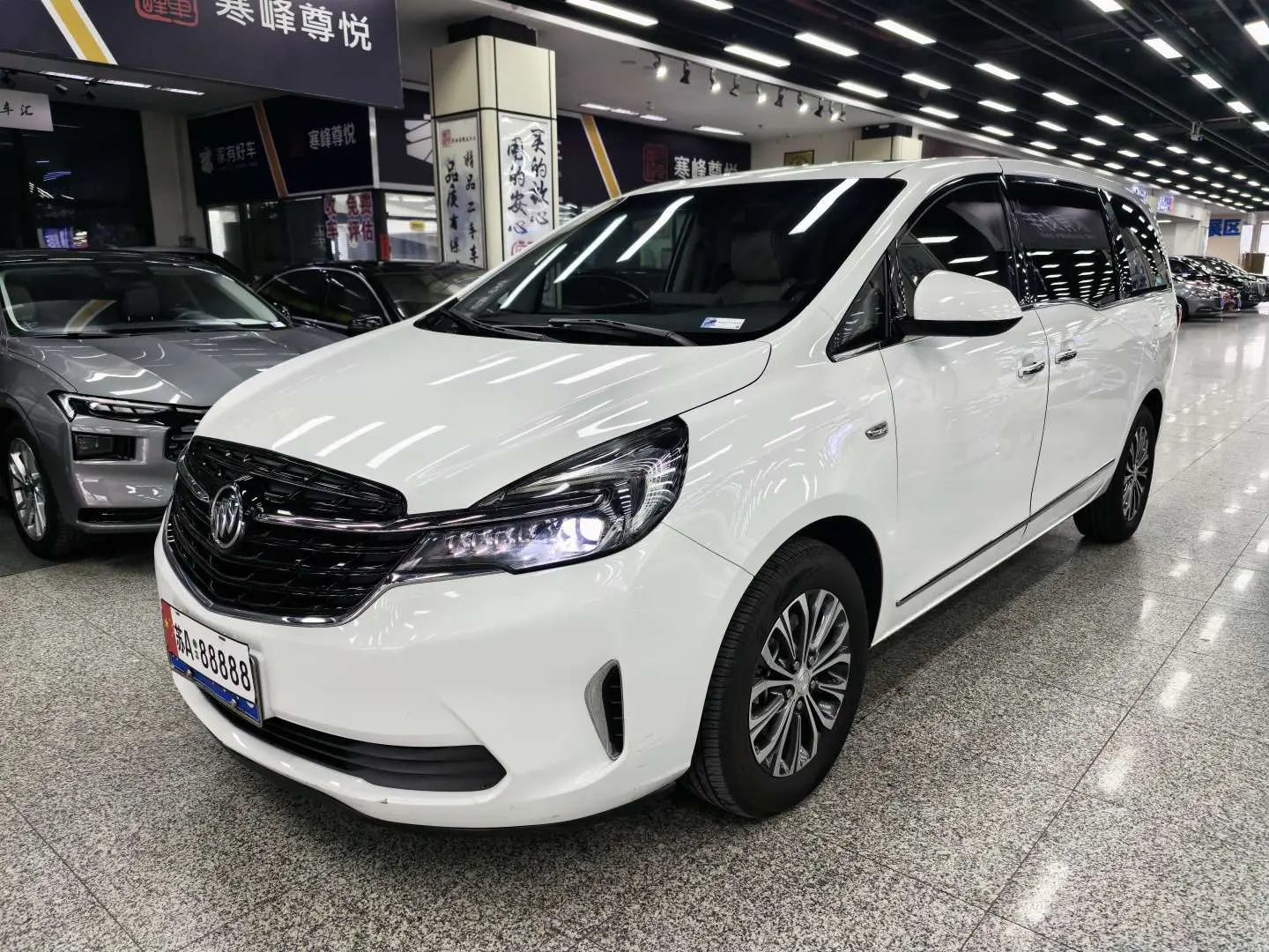 Buick GL8