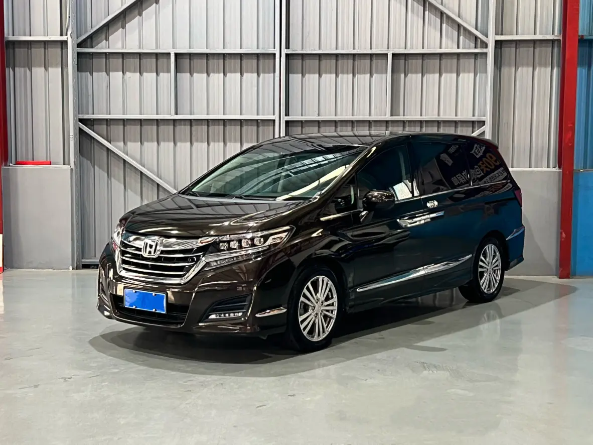 Honda Elysion (Alison)  из Китая