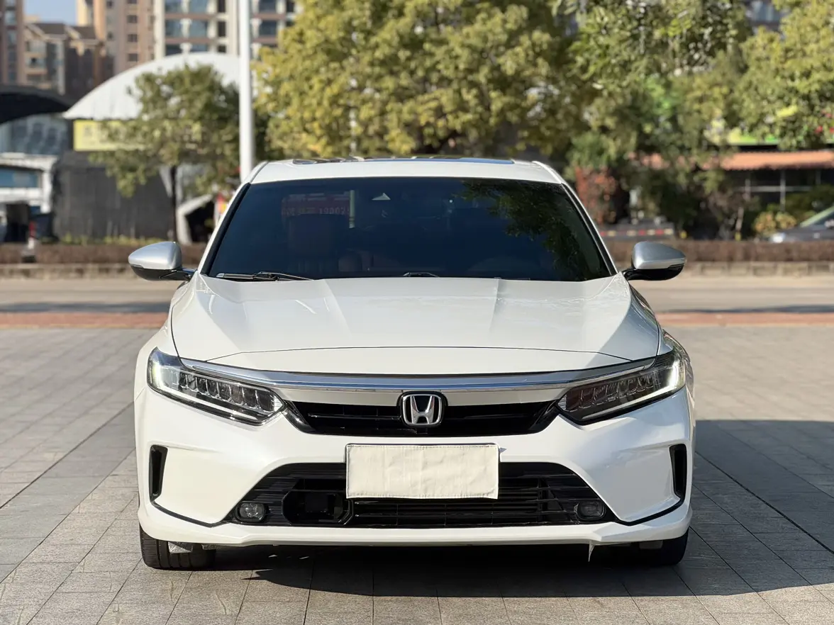 Honda Inspire (Yingshipai)  из Китая