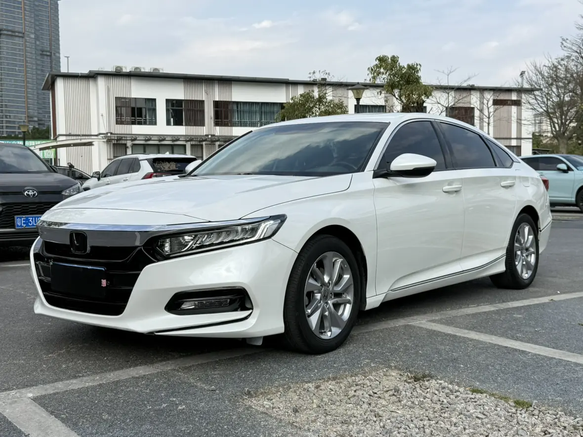 Honda Accord  из Китая