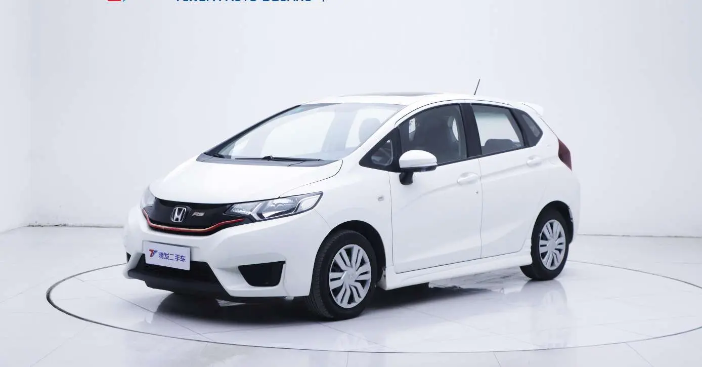 Honda Fit  из Китая