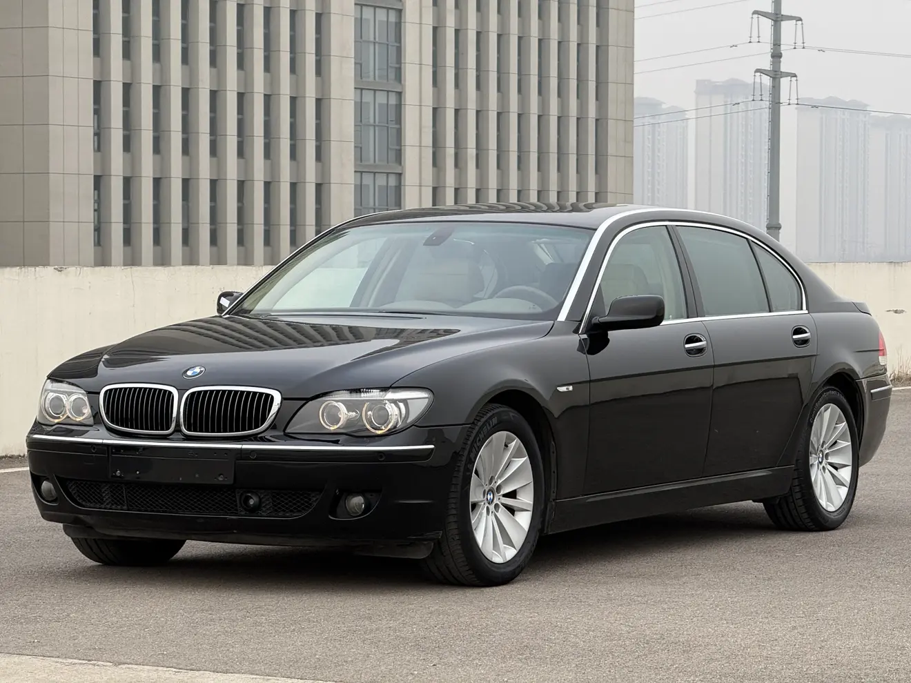 BMW 7 Series  из Китая