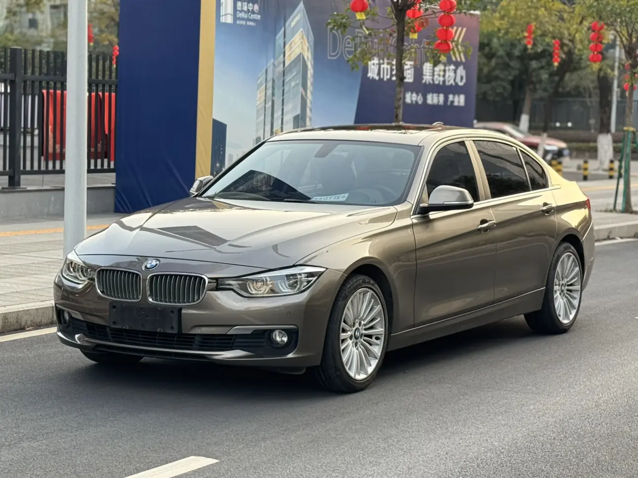 BMW 3 Series  из Китая