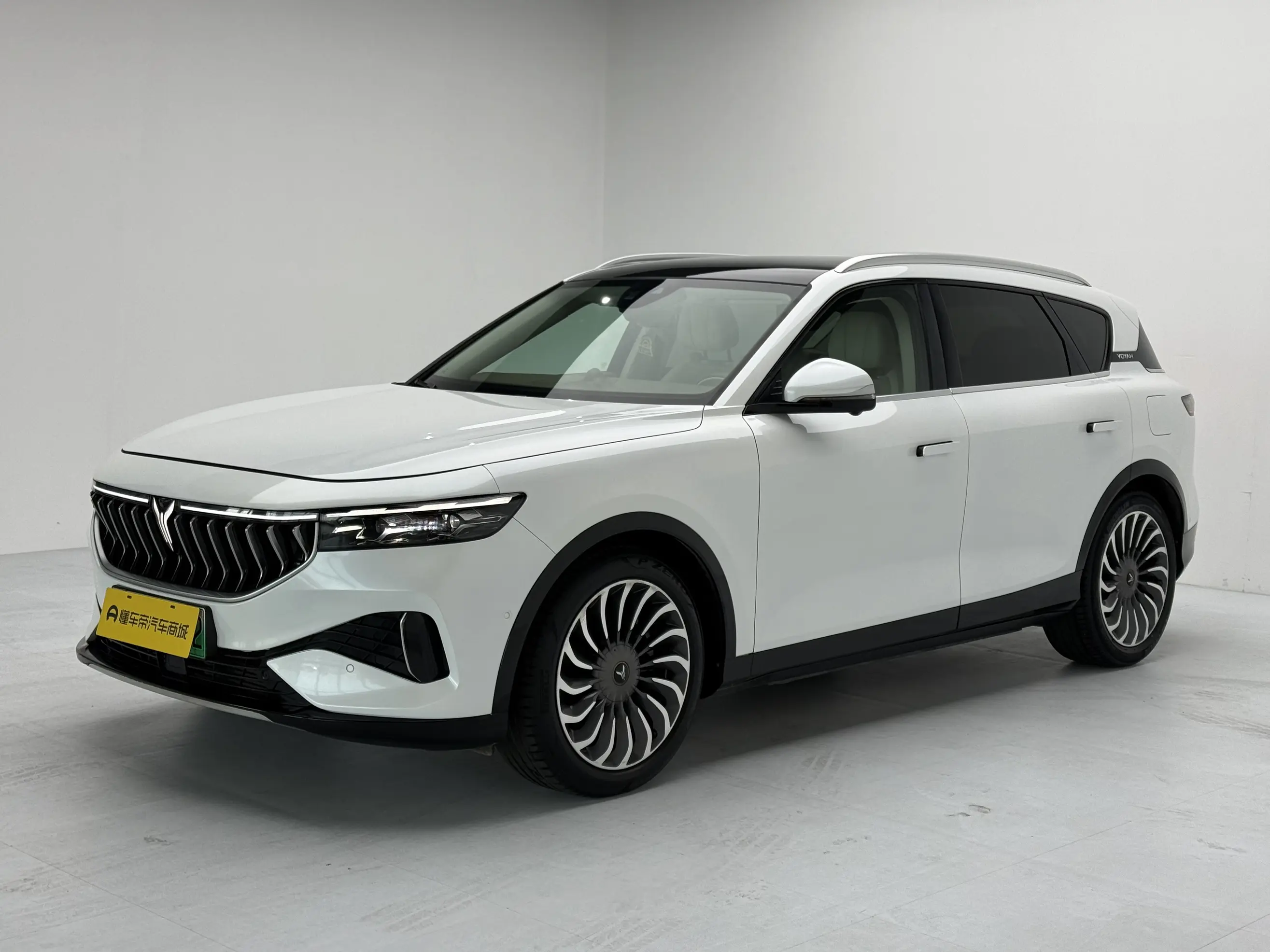 Voyah Lantu FREE  из Китая