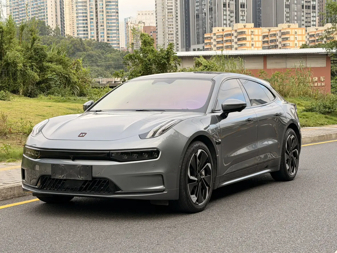 ZEEKR 001  из Китая