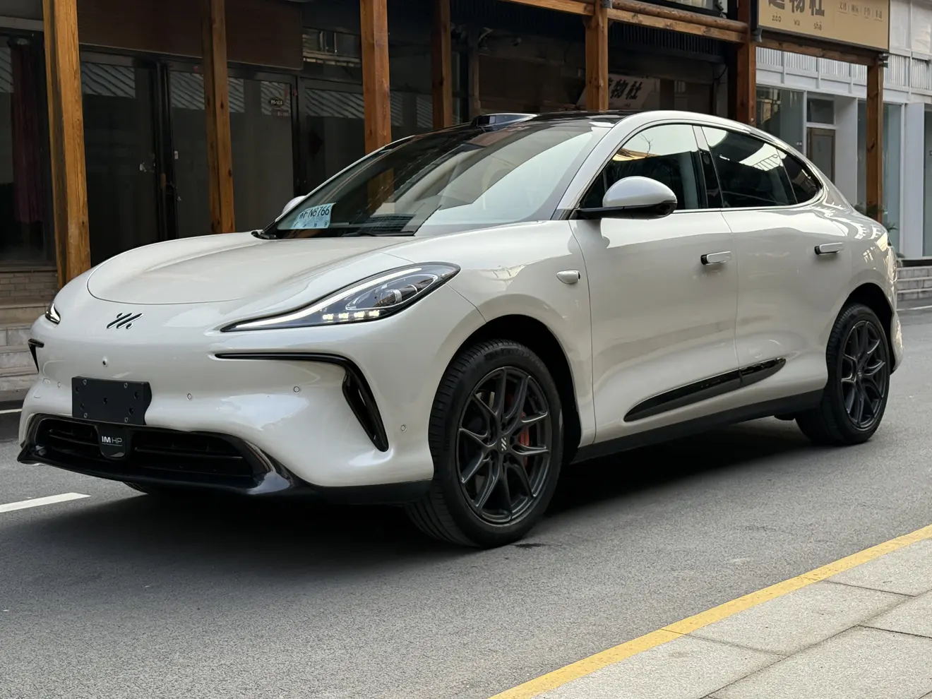 Zhiji LS6