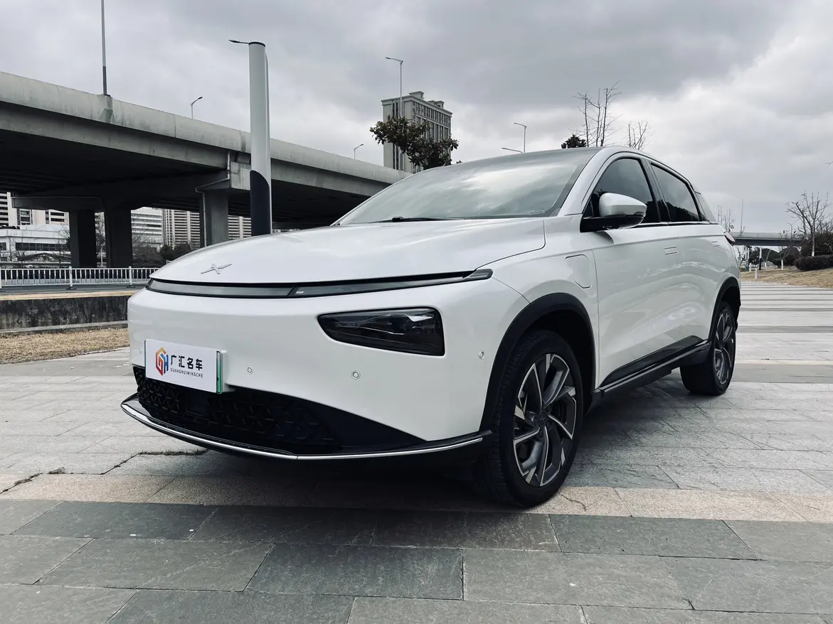 Xpeng G3  из Китая