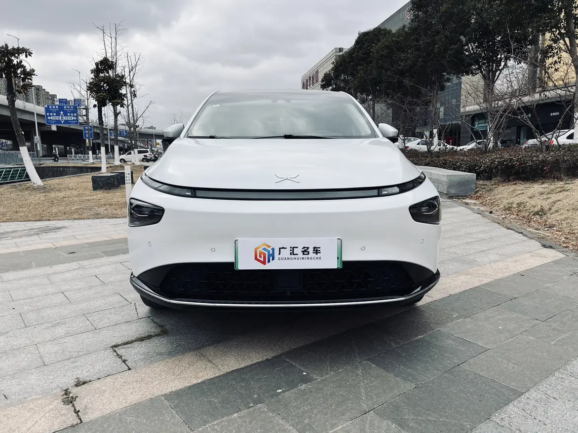 Xpeng G3  из Китая