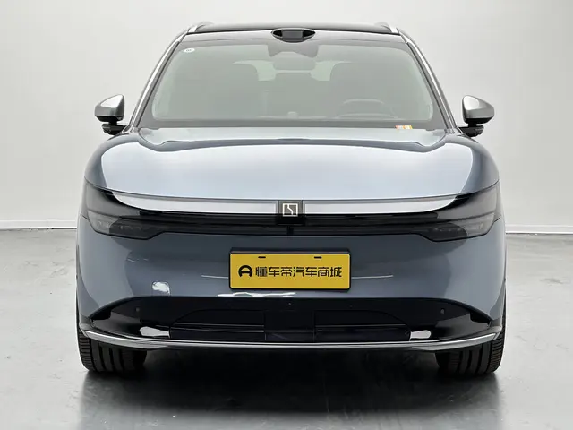 ZEEKR 7X  из Китая