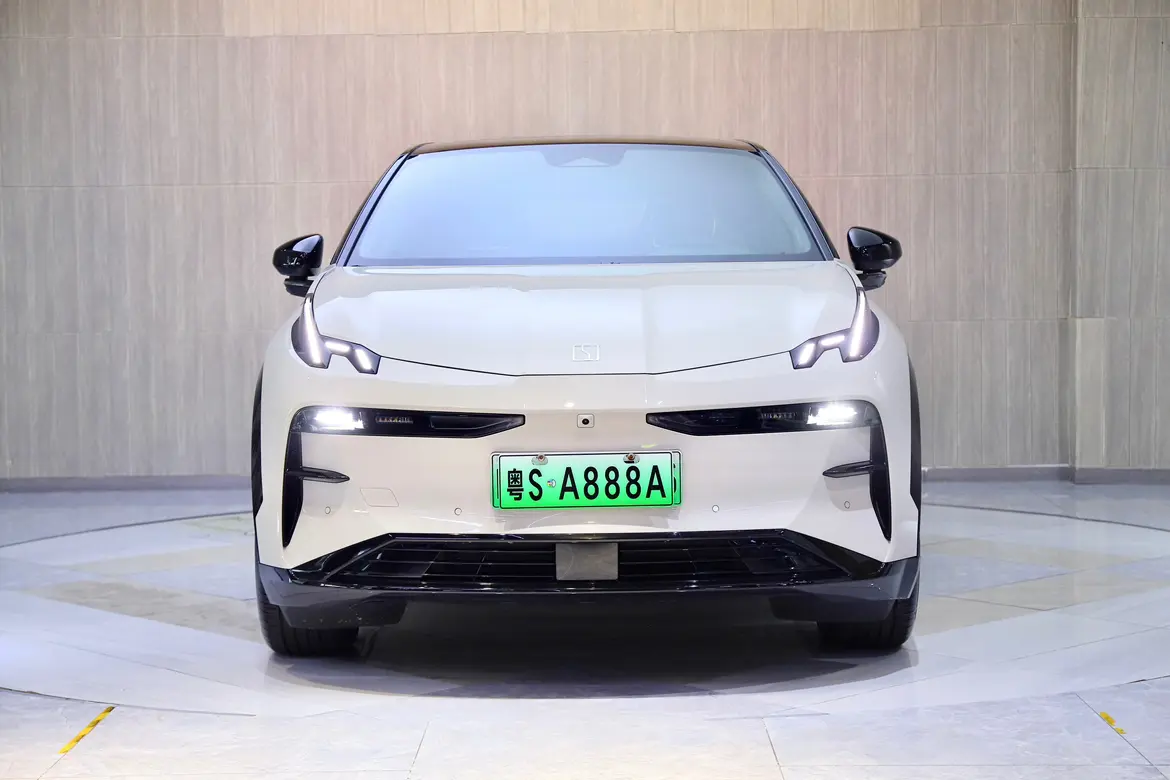 ZEEKR X  из Китая