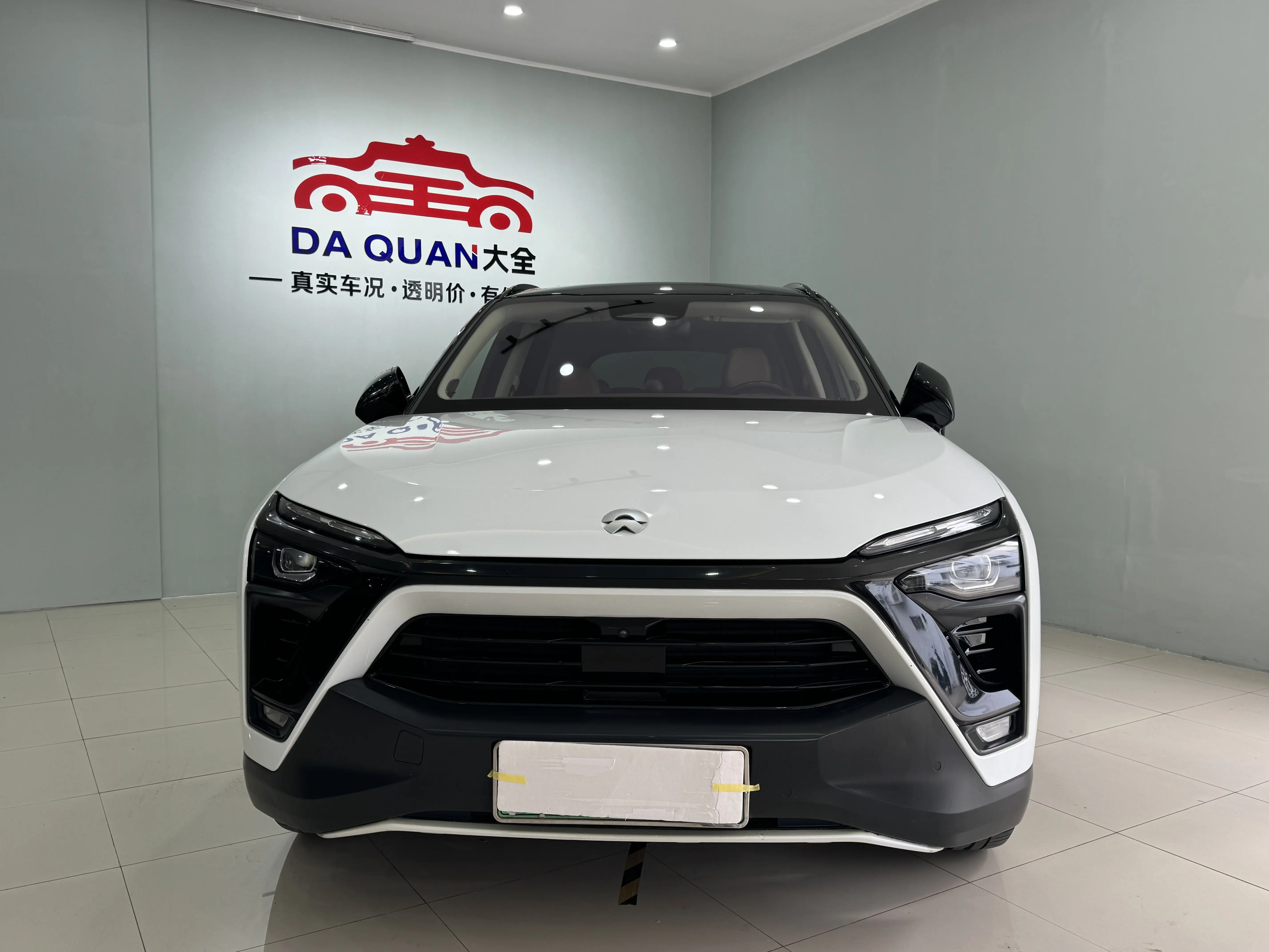 NIO ES8  из Китая