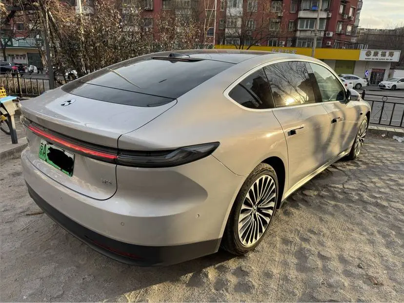 NIO ET7  из Китая