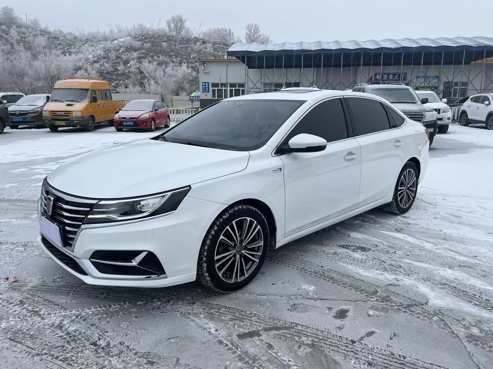 Roewe i6 Classic  из Китая