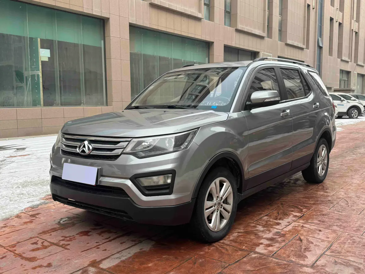 Oshan Changan Auchan CX70