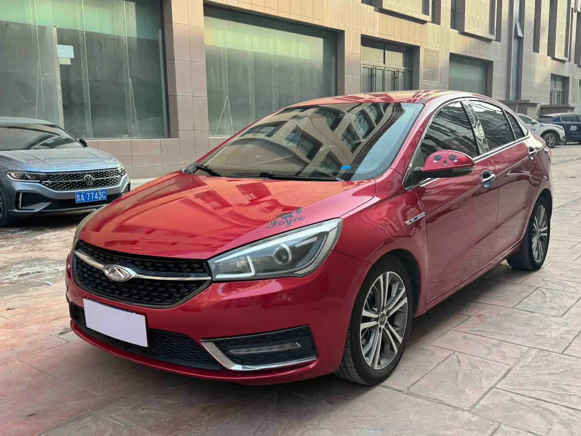 Chery Arrizo 5