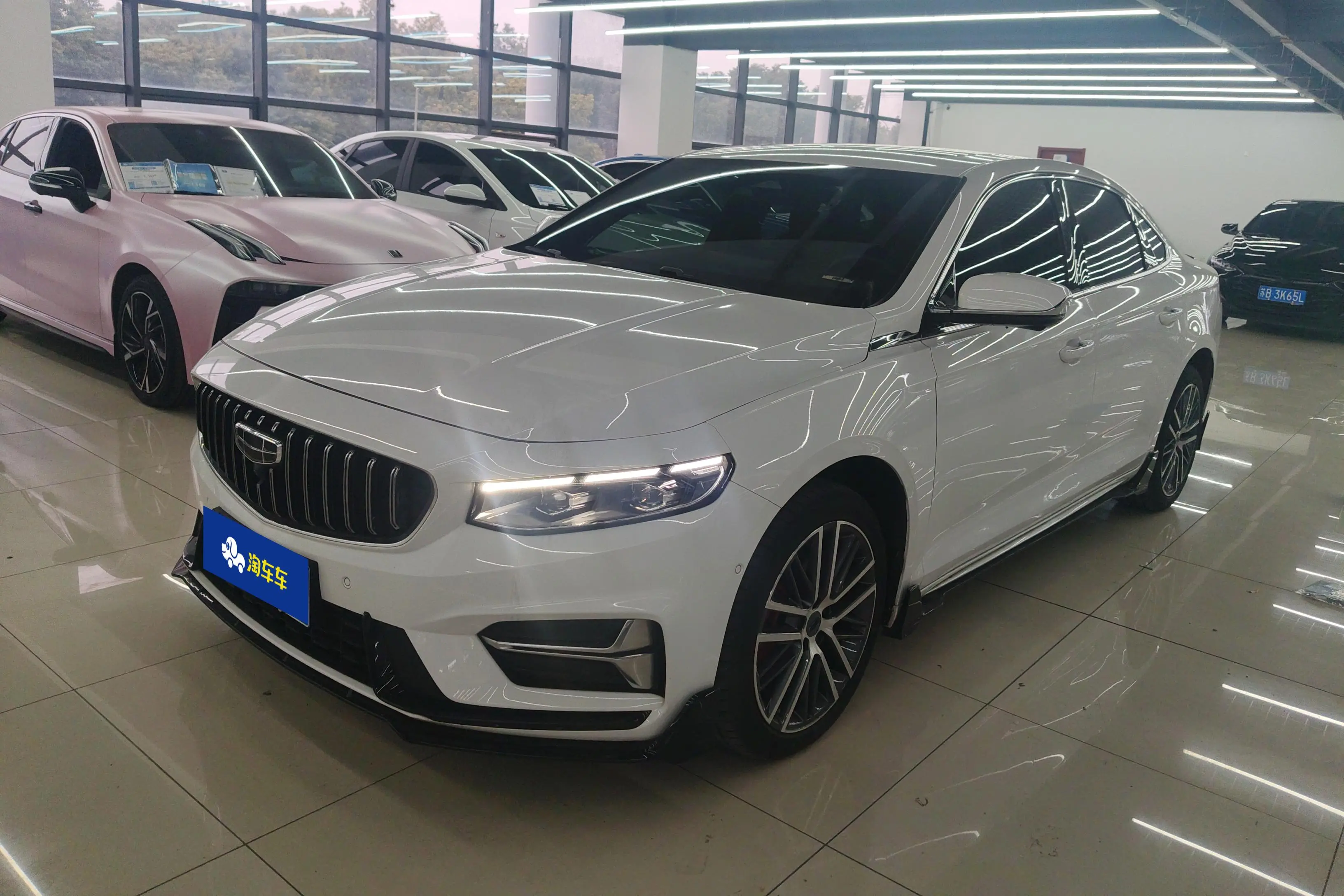 Geely Xing Rui  из Китая