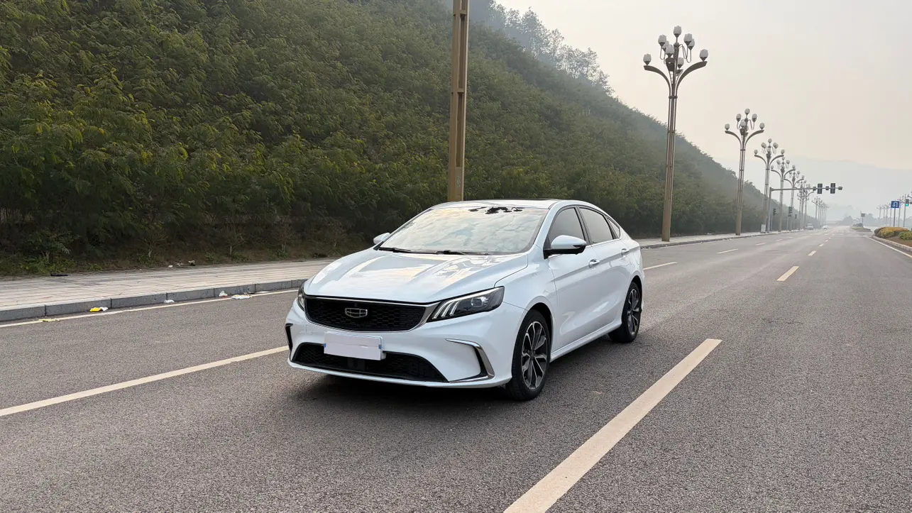 Geely Binrui  из Китая