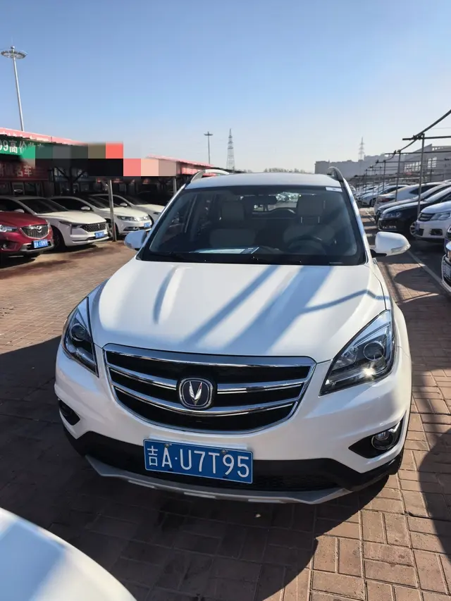 Changan CS35  из Китая