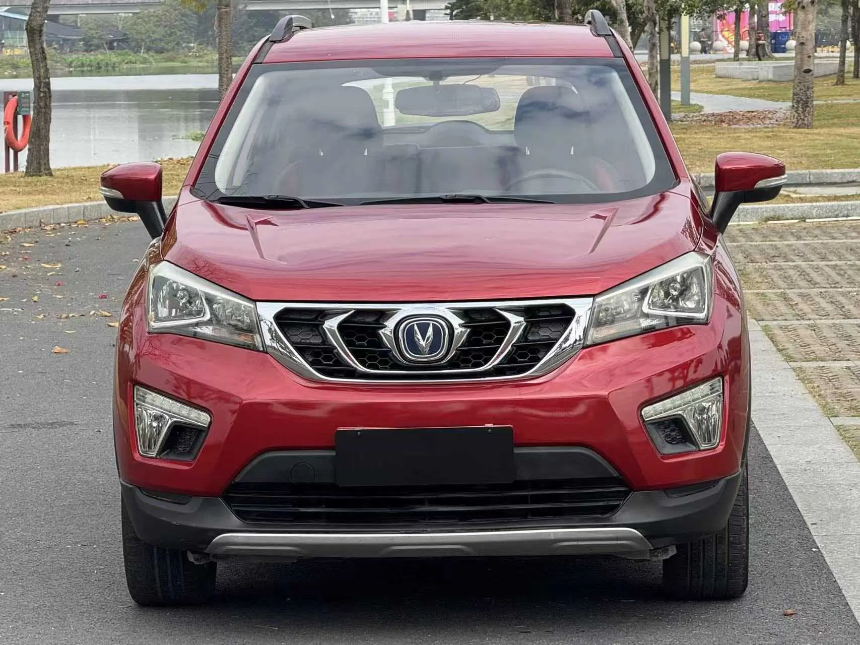 Changan CS15  из Китая