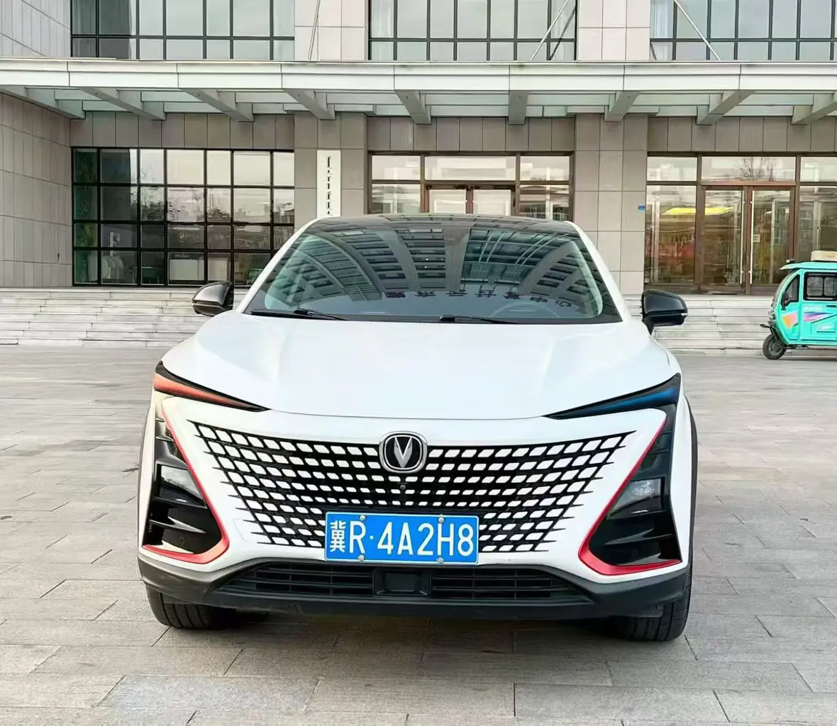 Changan UNI-T  из Китая