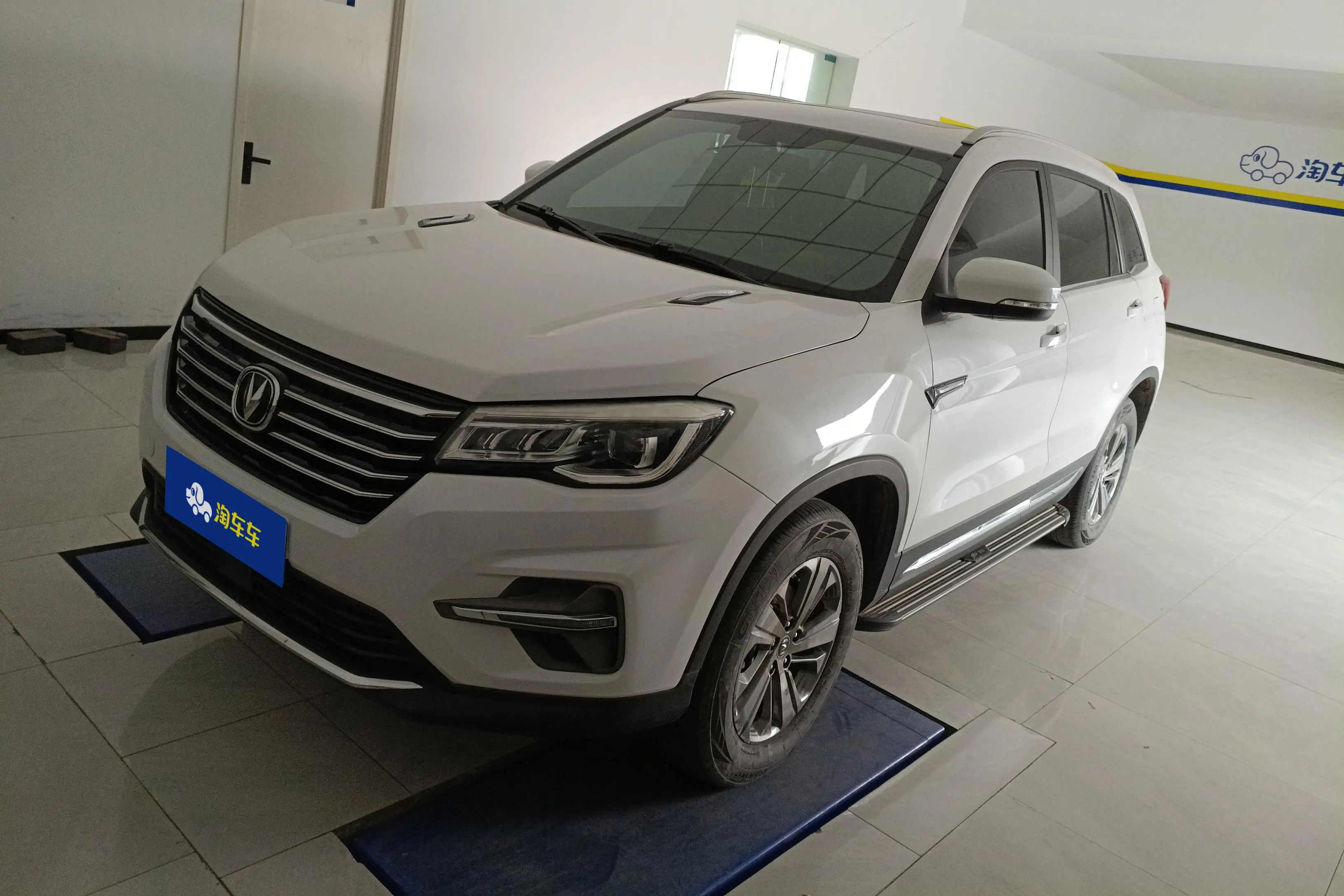 Changan CS75  из Китая