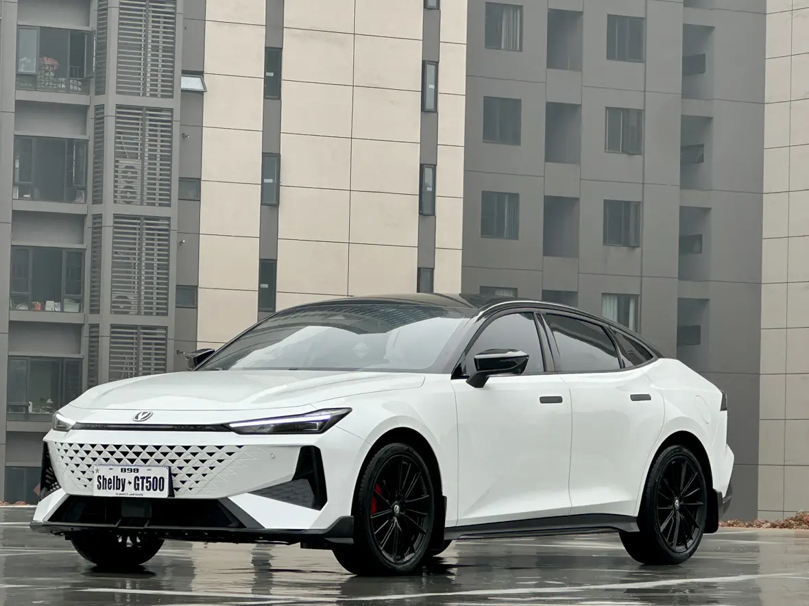 Changan UNI-V  из Китая