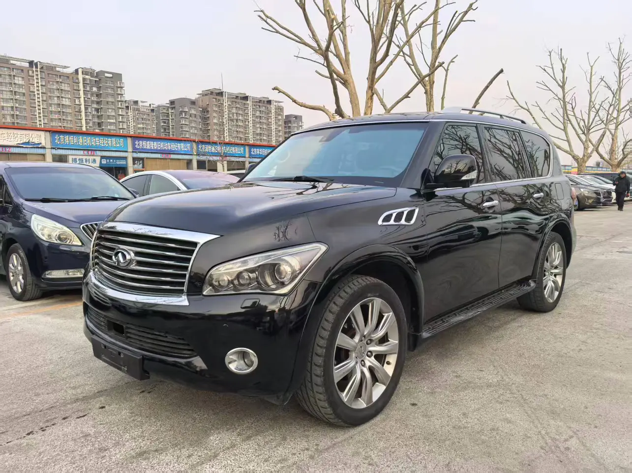 Infiniti QX