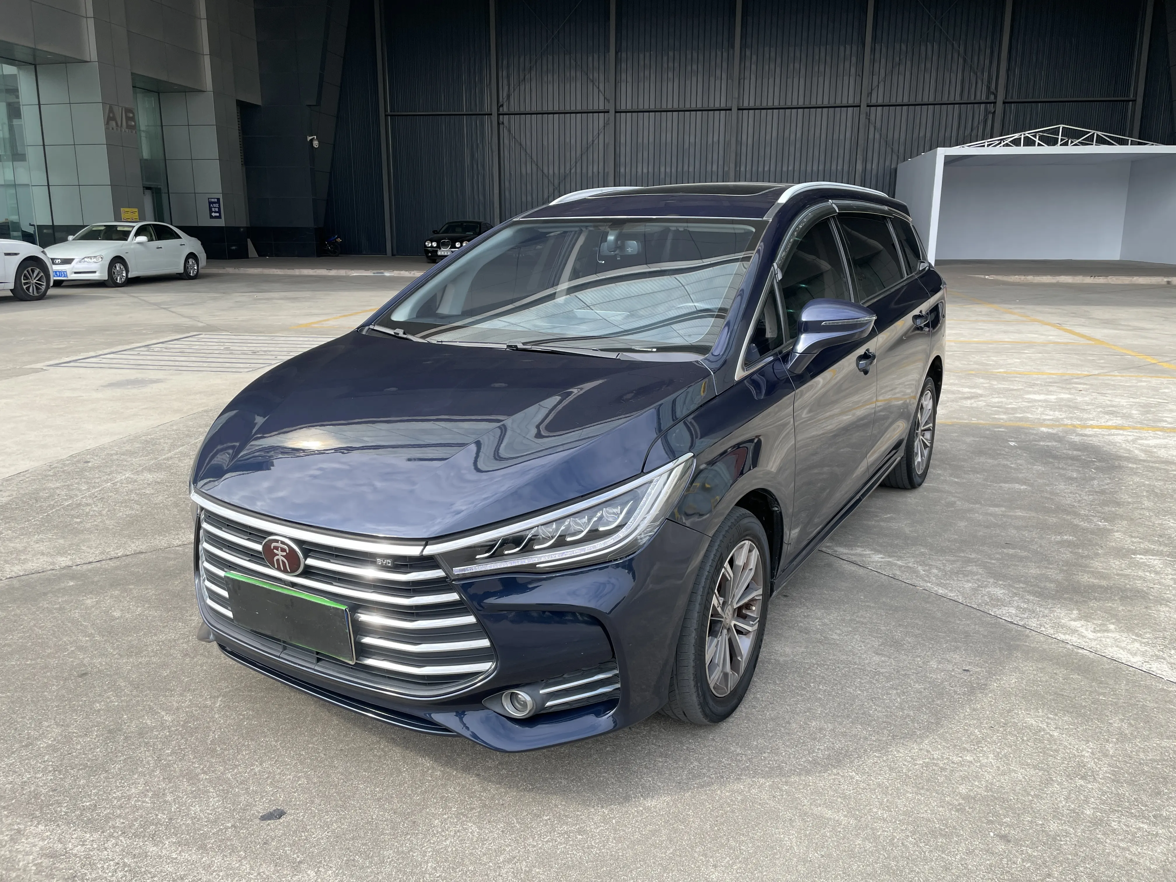BYD Song MAX