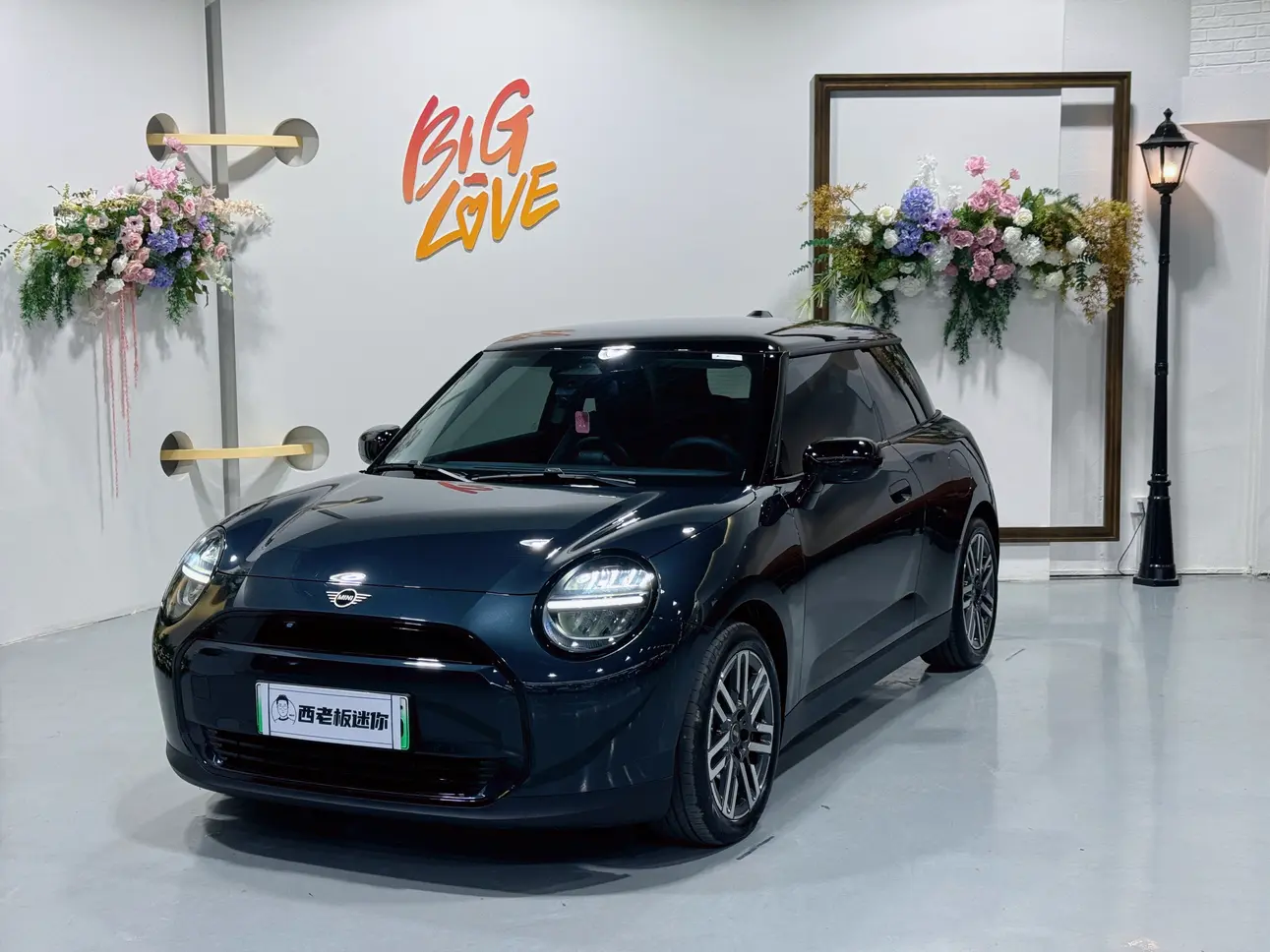 MINI ELECTRIC  COOPER  из Китая