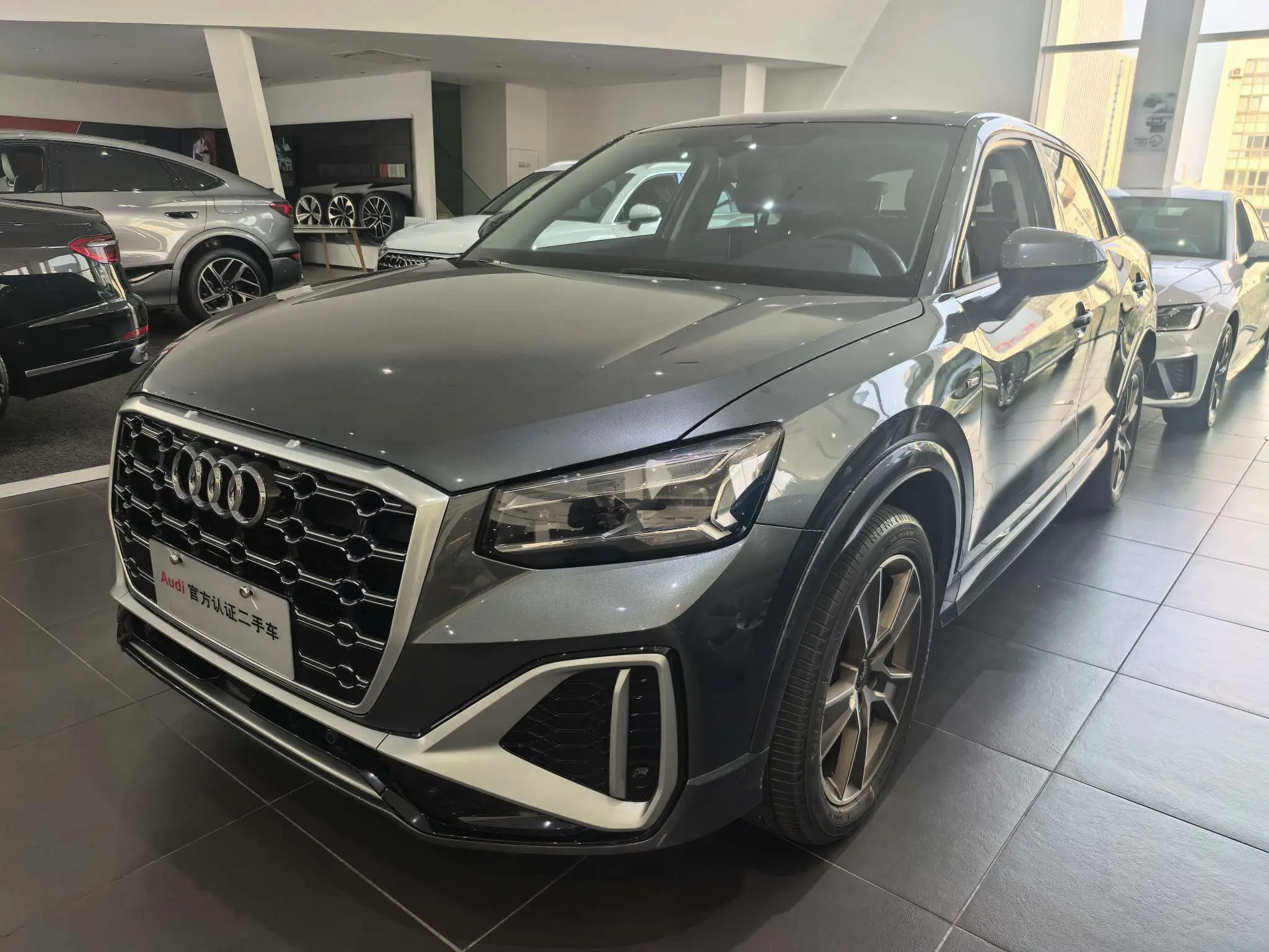 Audi Q2L  из Китая
