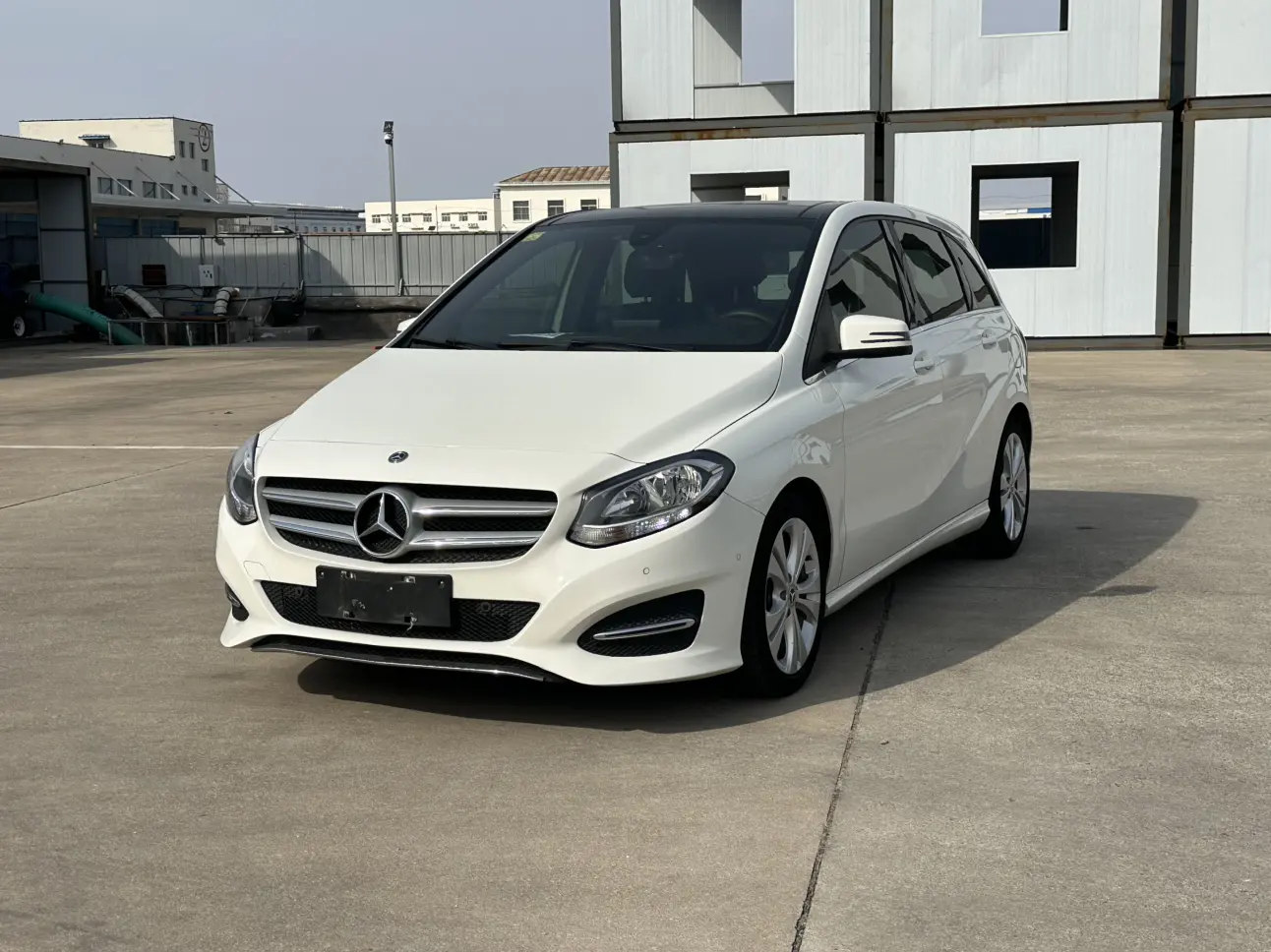 Mercedes-Benz Mercedes Benz B Class  из Китая