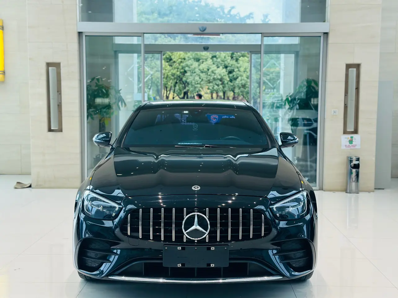 Mercedes-Benz E-Class  из Китая