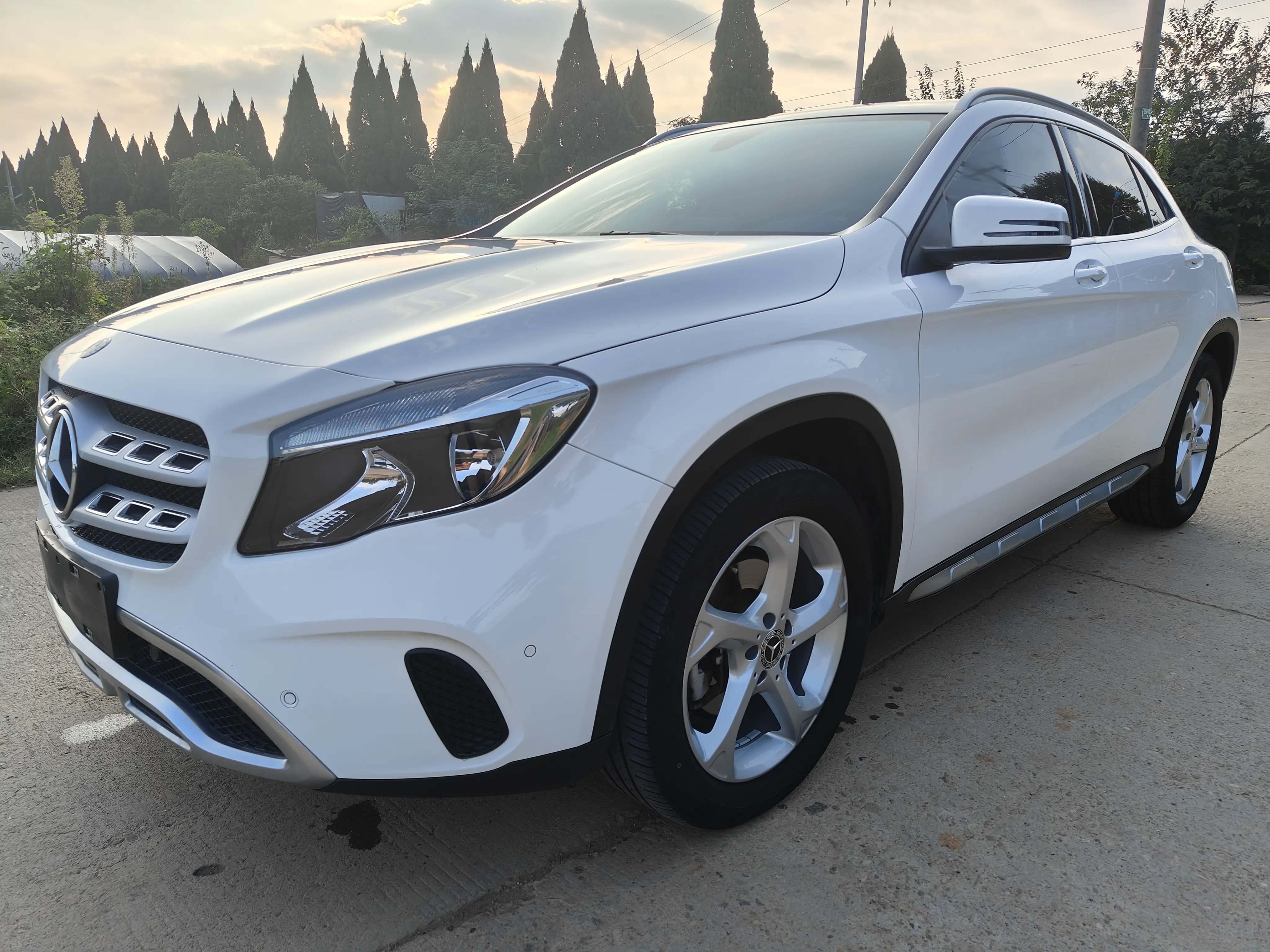 Mercedes-Benz GLA  из Китая