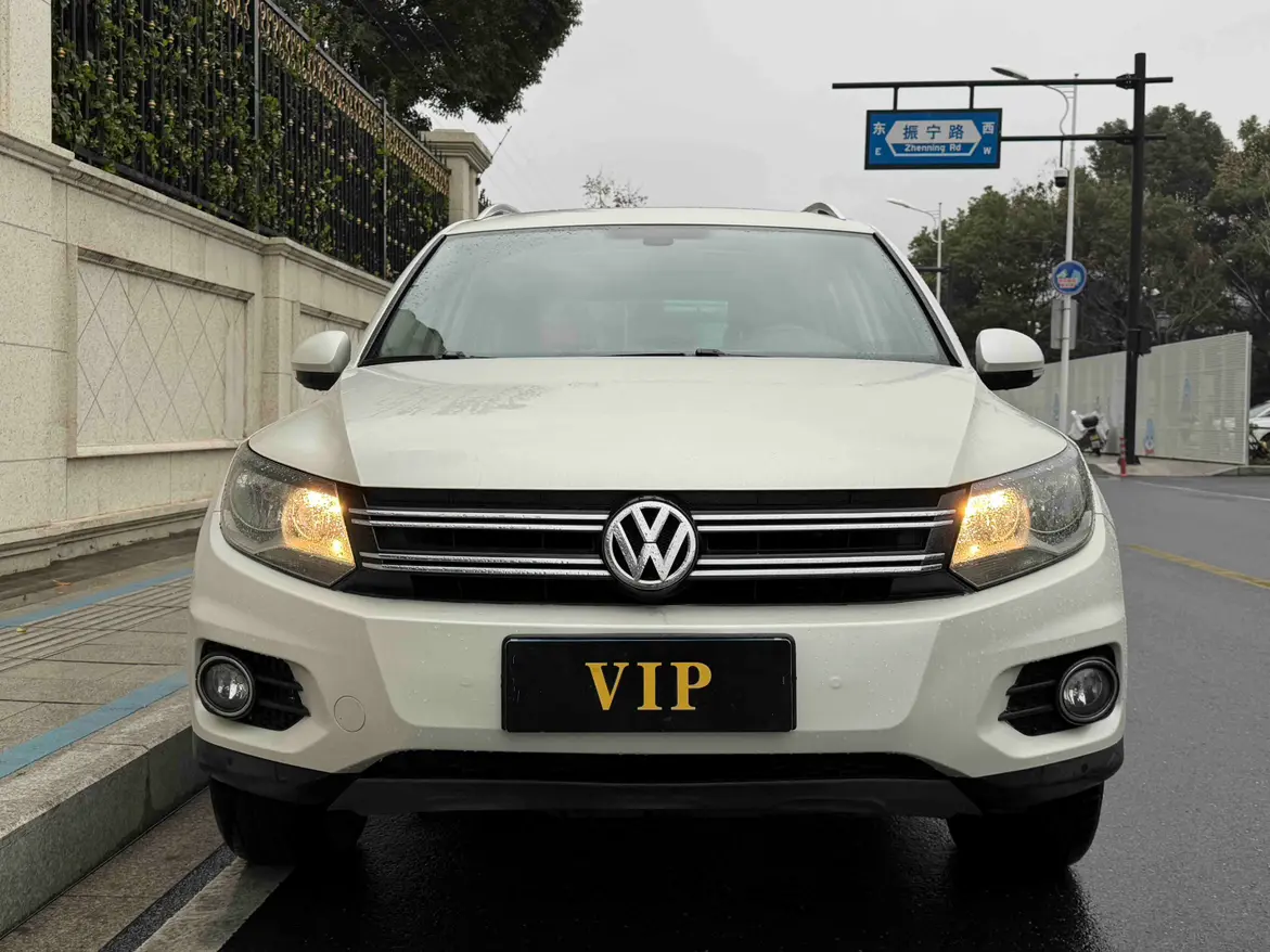 Volkswagen Tiguan (Tharu)  из Китая