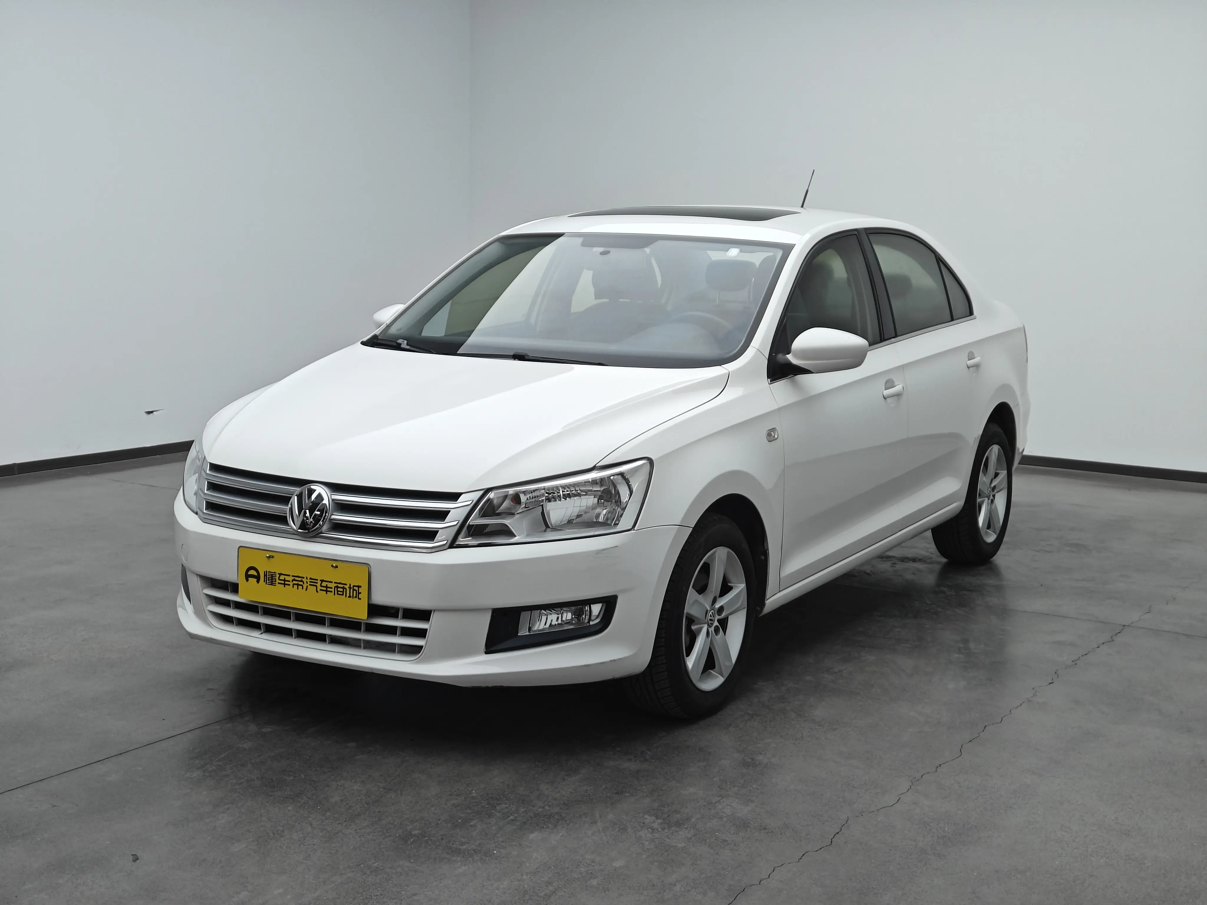 Volkswagen Santana  из Китая