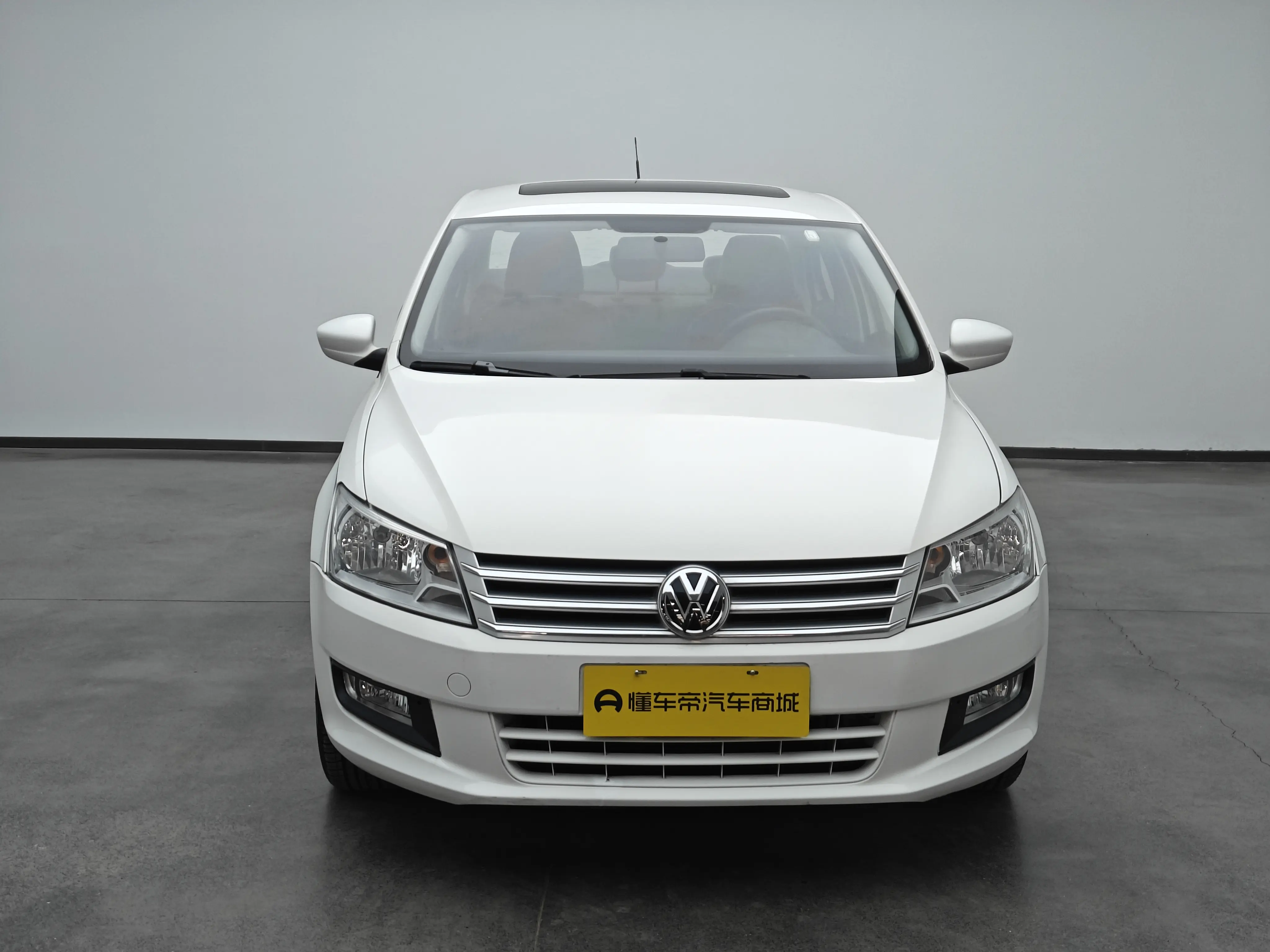 Volkswagen Santana  из Китая