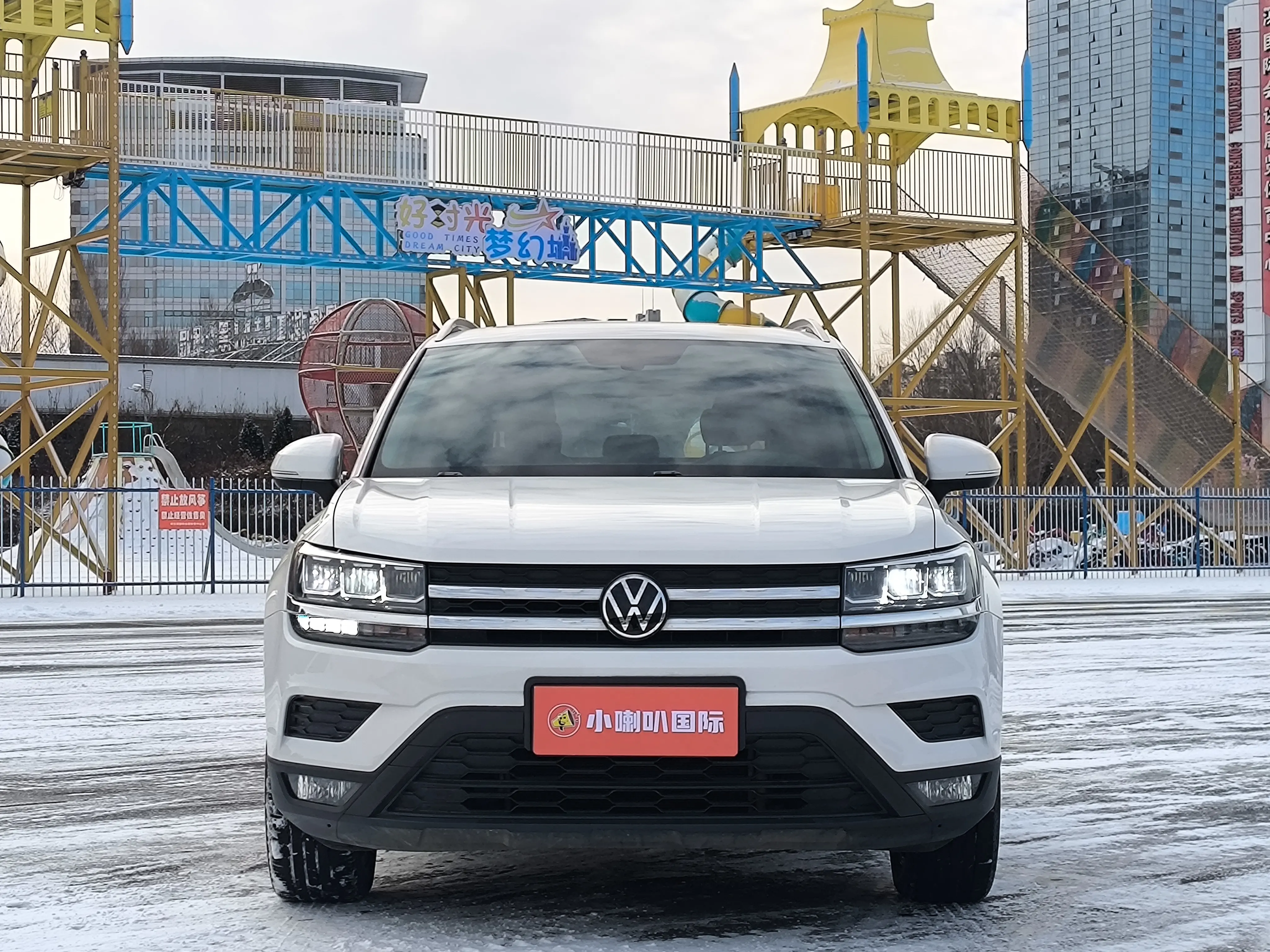 Volkswagen Tharu  из Китая