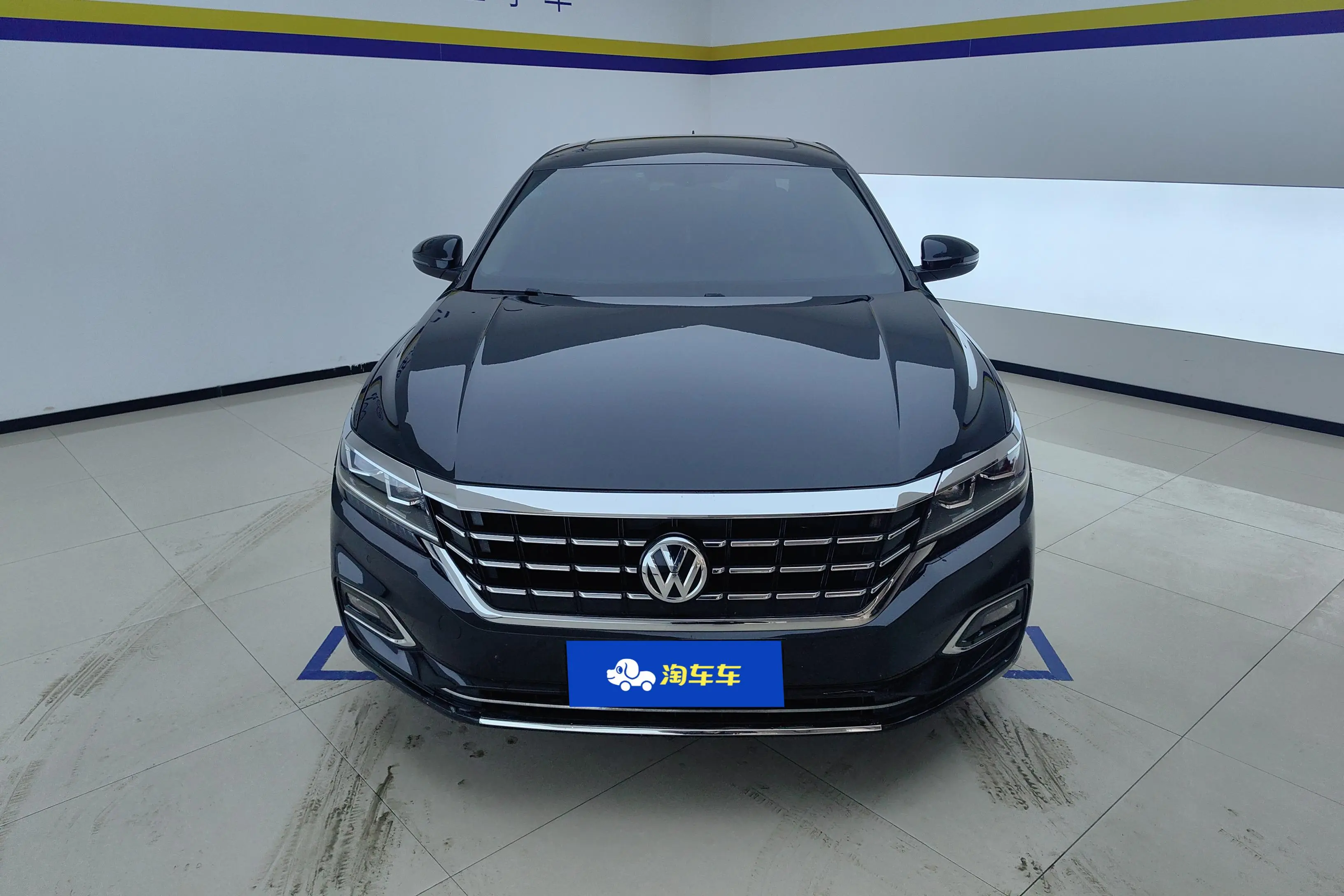 Volkswagen Passat  из Китая