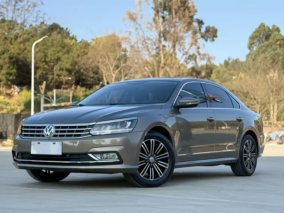 Volkswagen Passat  из Китая