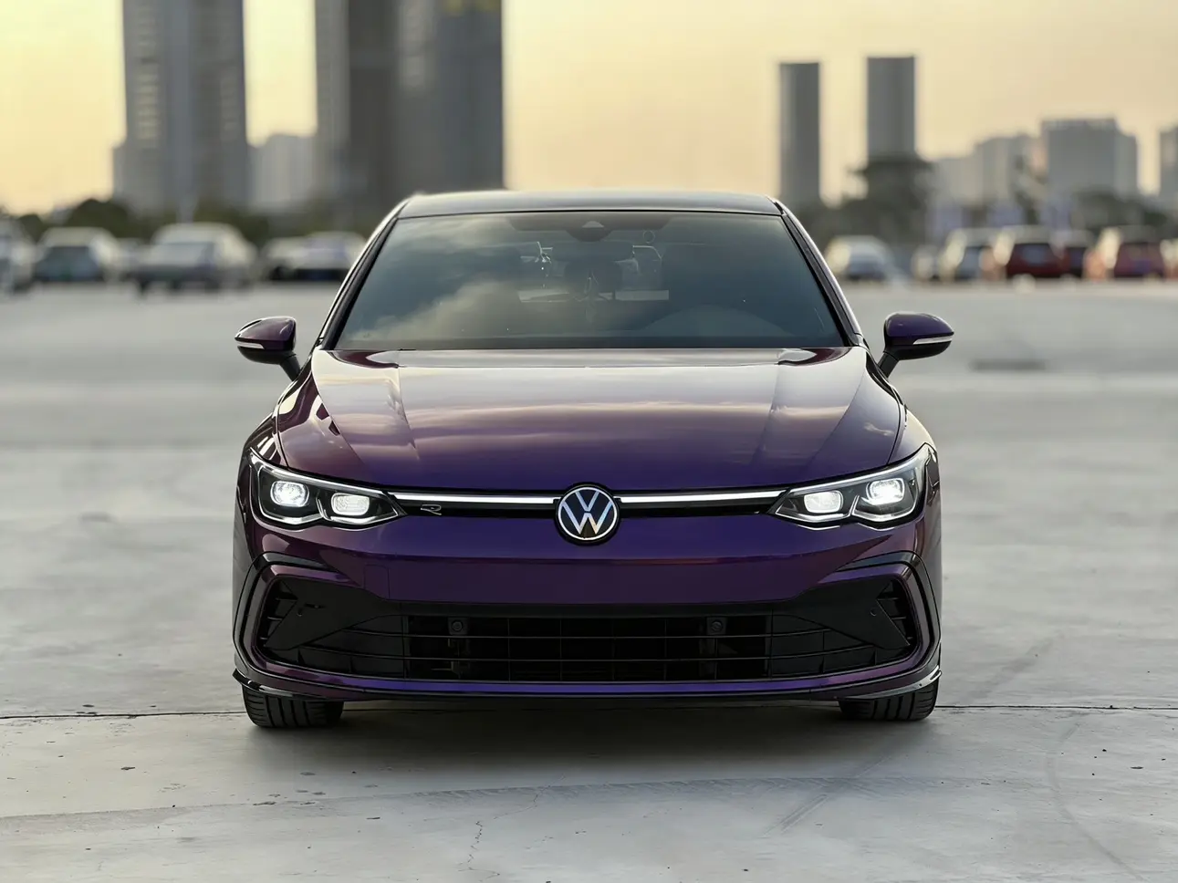 Volkswagen Golf  из Китая