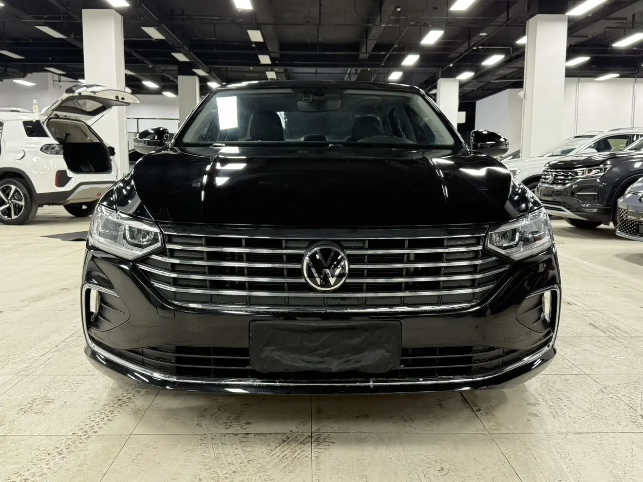 Volkswagen Lavida  из Китая