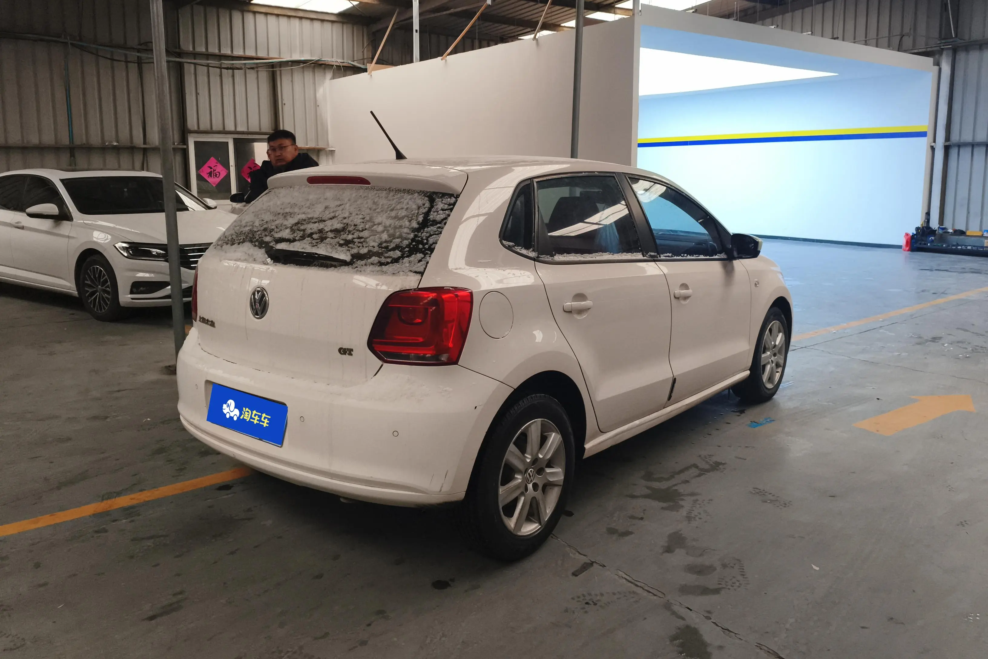 Volkswagen Polo  из Китая