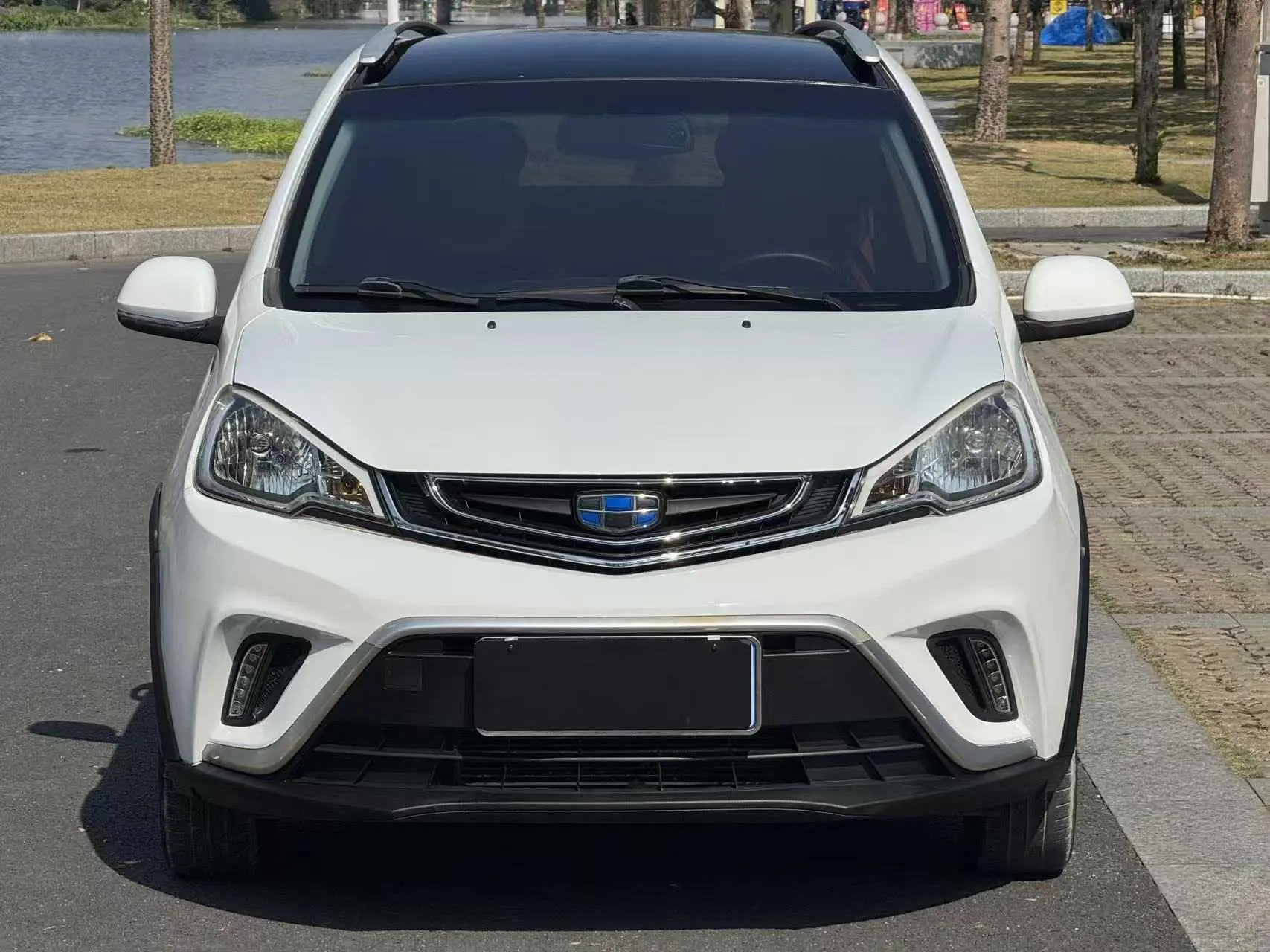 Geely Vision X1  из Китая