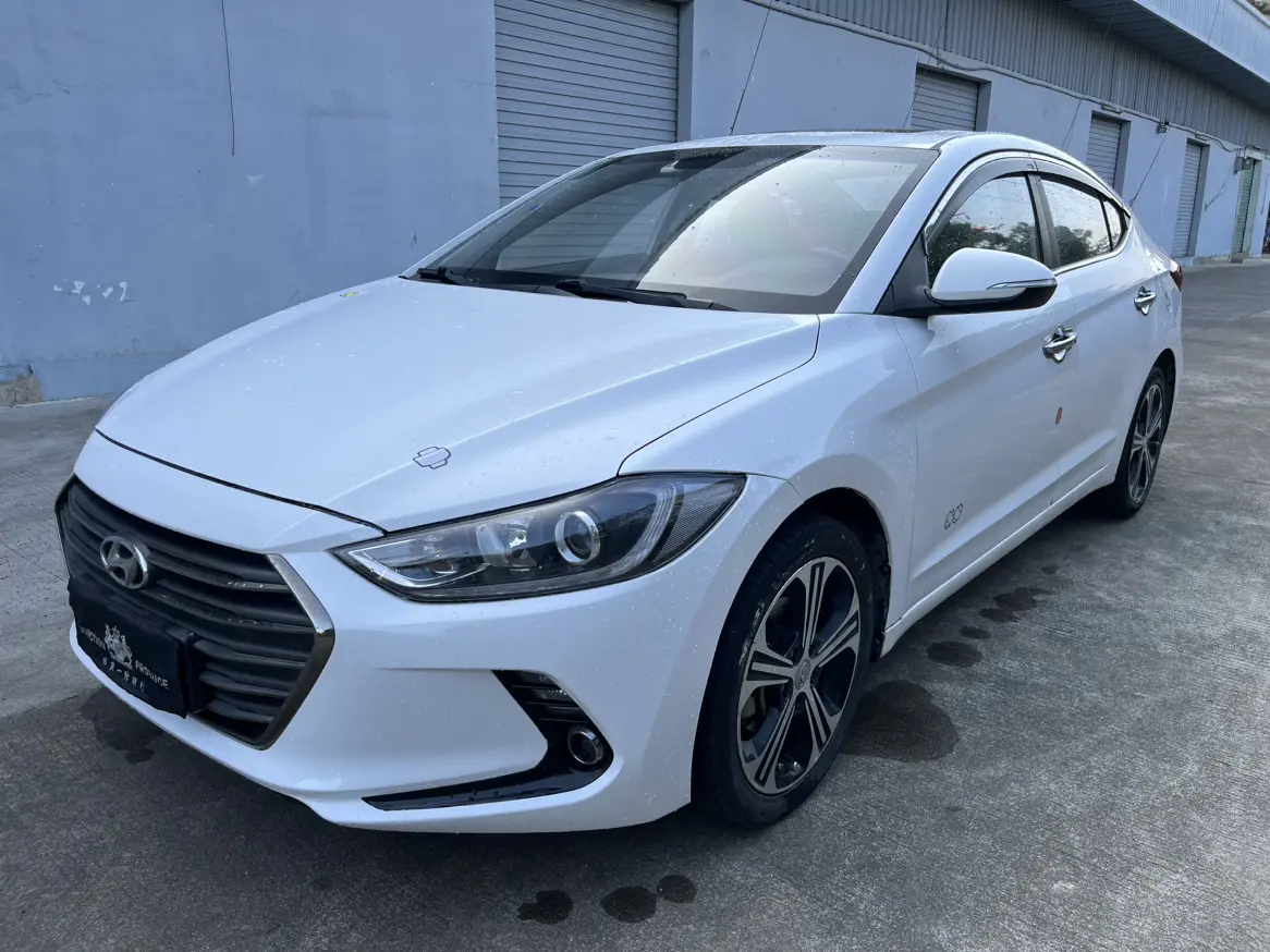 Hyundai Lead