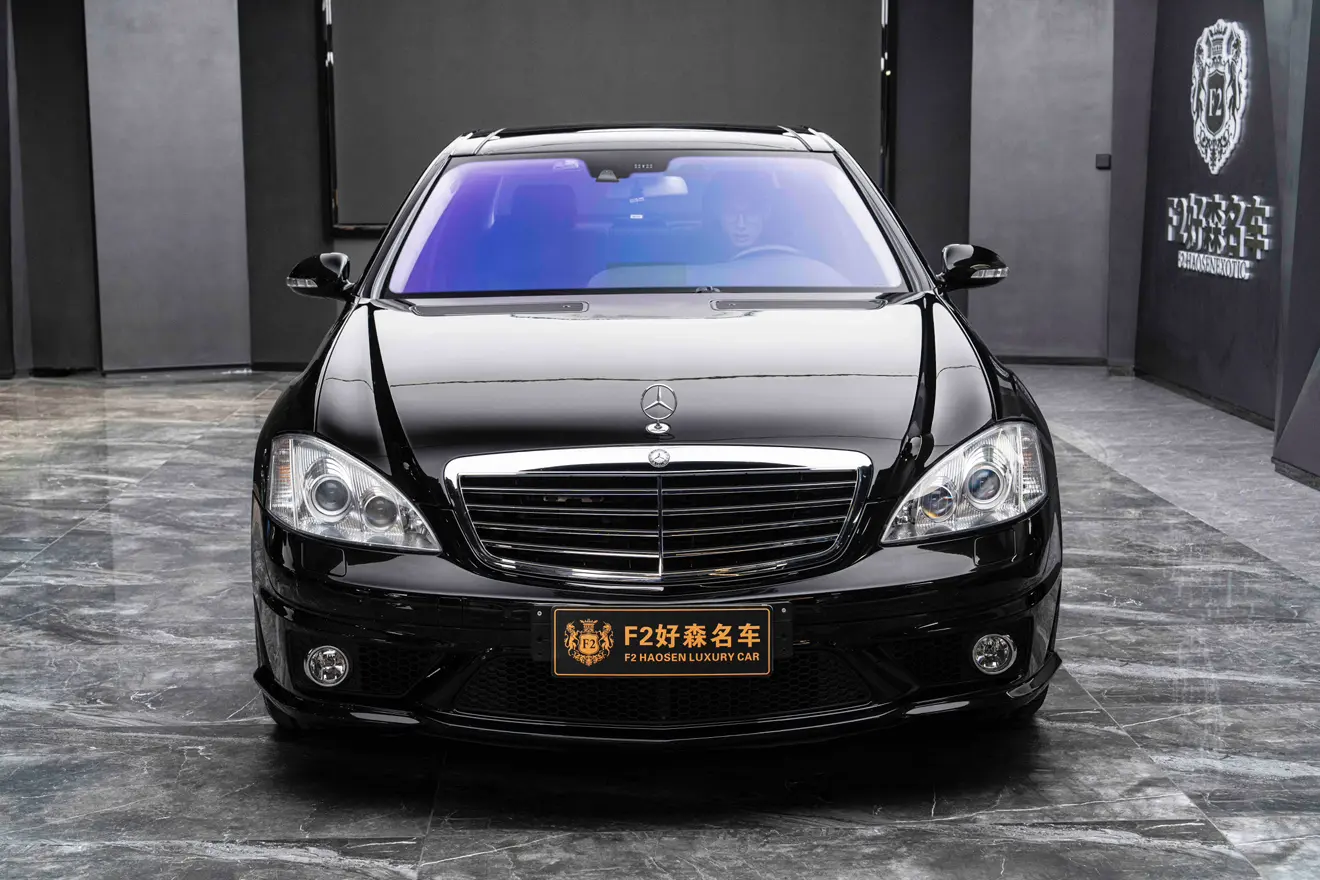 Mercedes-Benz S-Class AMG  из Китая
