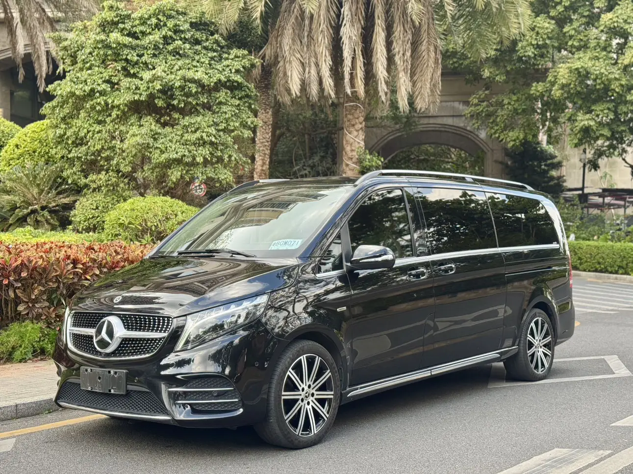Mercedes-Benz Mercedes Benz V Class  из Китая