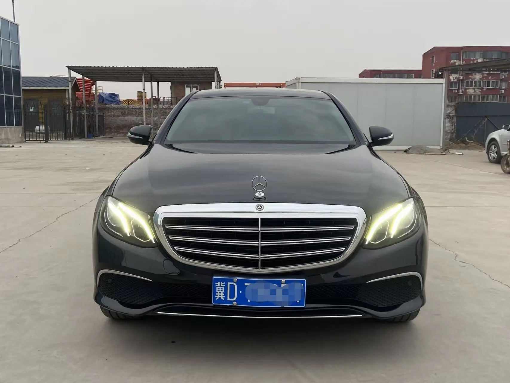 Mercedes-Benz E-Class  из Китая