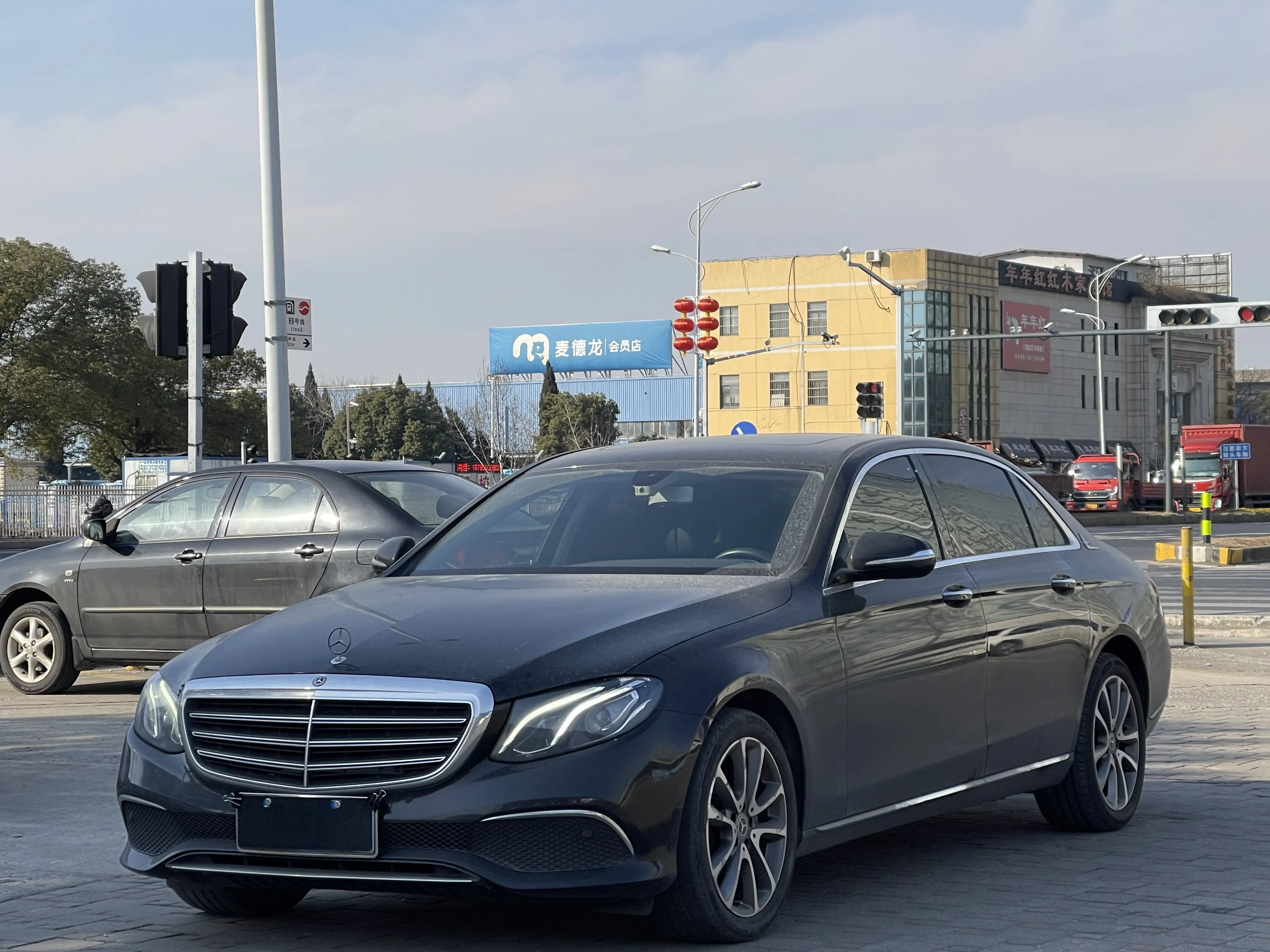 Mercedes-Benz E-Class  из Китая