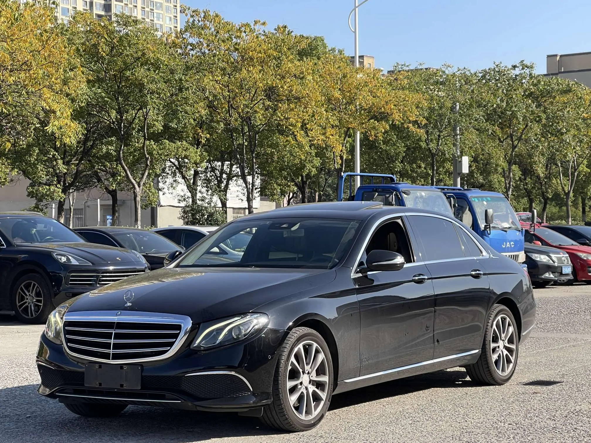 Mercedes-Benz E-Class  из Китая